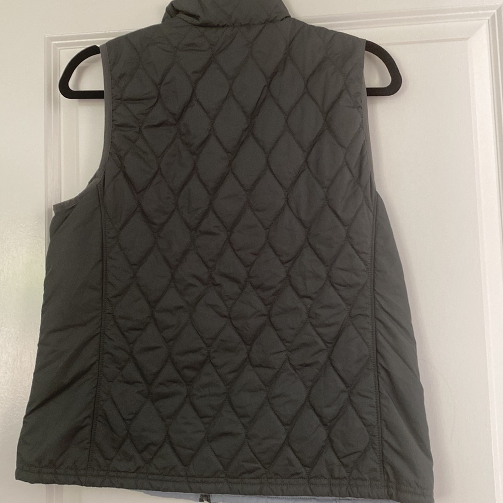 Reversible vest - Picture 2 of 3